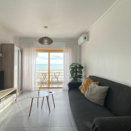 Quarteira Frente Praia II By Homeslow Rentals Dış mekan fotoğraf